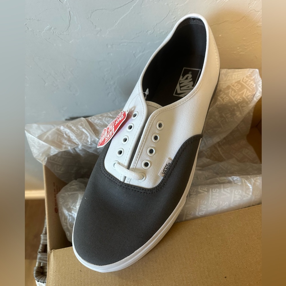 Men’s size 13 VANS new in box, Blocked grey & white shoe.